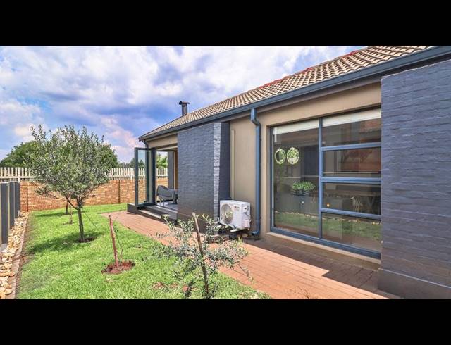 3 BEDROOM HOUSE FOR SALE IN MIDSTREAM MEADOWS